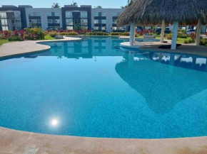Acapulco Diamante Gold con Club de Playa